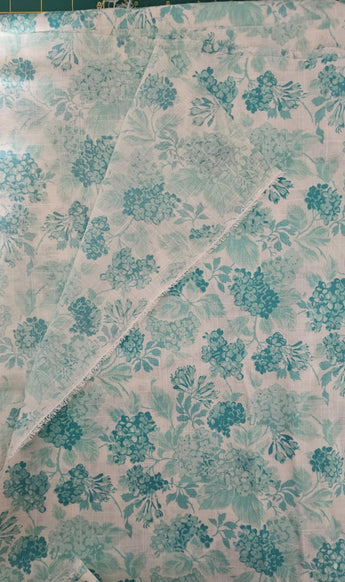 670dca8034be6e479edf2839_aqua1_1776815812650.jpg