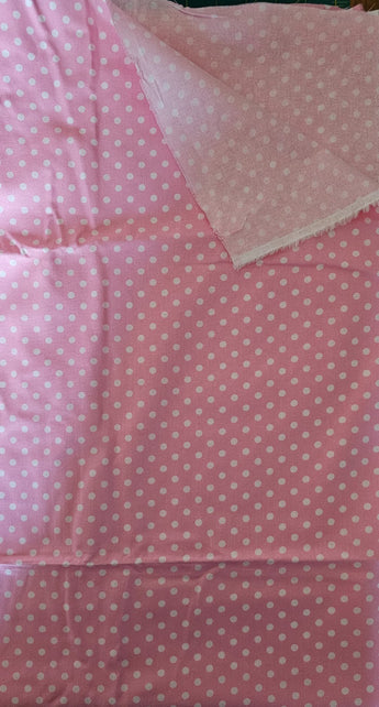 670dca8034be6e479edf2839_pink-wh-dots_1755997053778.jpg