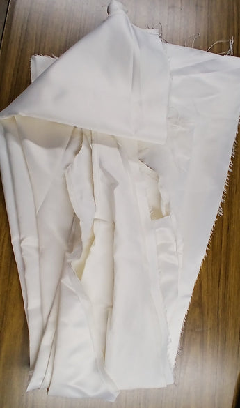 670dca8034be6e479edf2839_satin-1_1779388418696.jpg