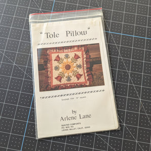 Tole Pillow Quilted Pillow Pattern by Arlene Lane