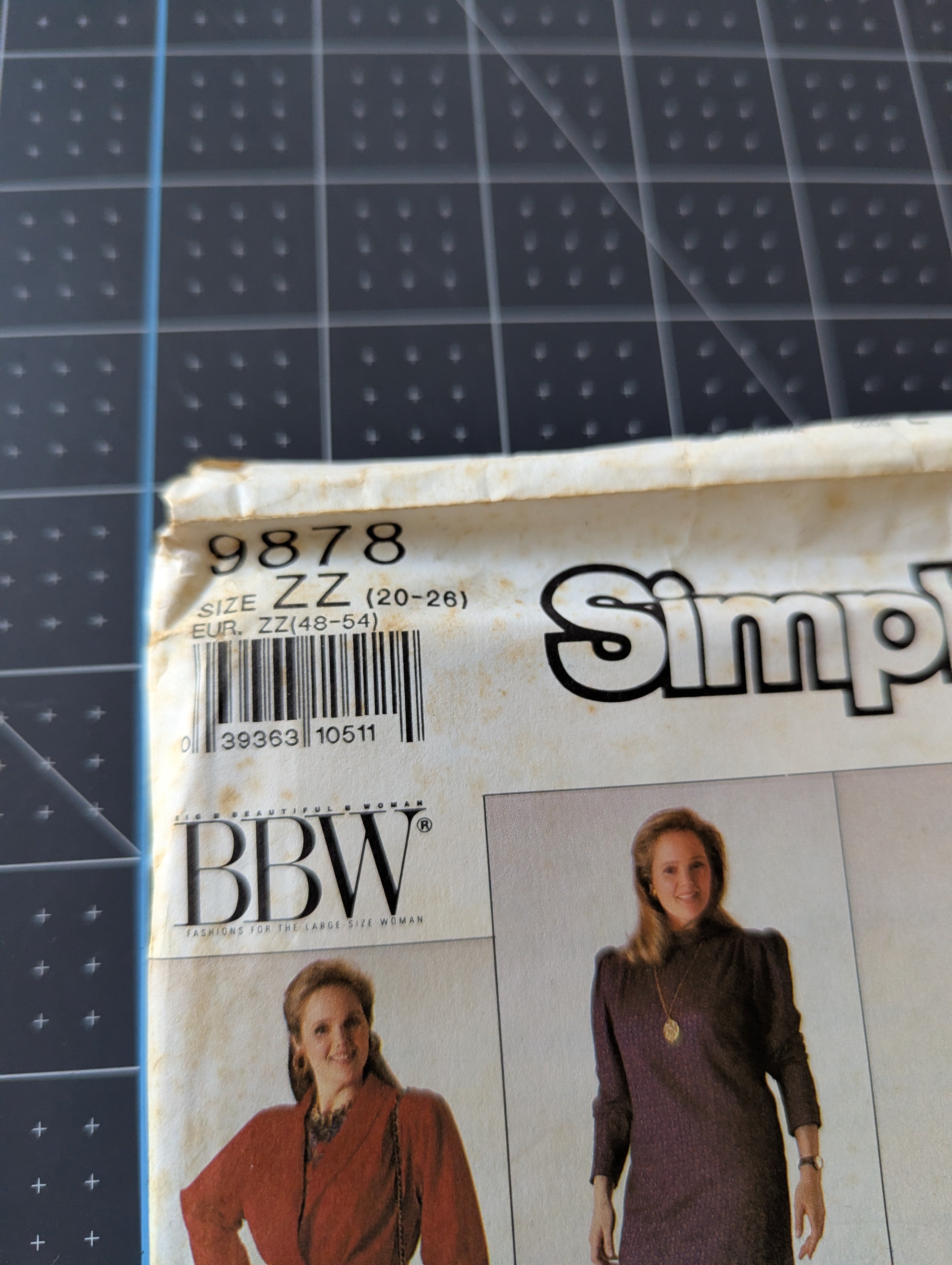 Simplicity Pattern R11878 Simplicity Pattern #9878 (1990) – Remnants by Peo Vee