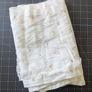 Vintage Floral Fabric & Lace Border - 5yd Sections