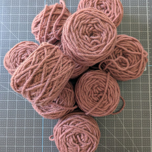 Pale Plum - Bundle of 10, 100% New Zealand Wool Macrame & Weaving Yarn - 4oz Cakes