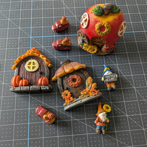 Miniature Craft Fairy Garden Figurines, Gnomes & Apple House - Fall