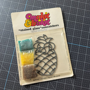 Makit & Bakit "Stained Glass" Suncatcher - Pineapple