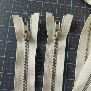 Off-White Heavy-Duty Zipper with Silver Teeth - Two Sizes